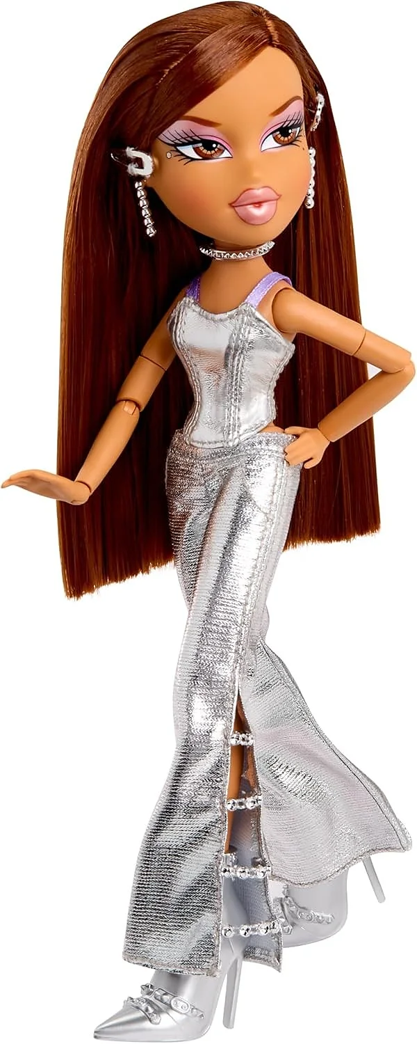 Bratz Charmz Yasmin Doll 599326 599340EUC – widok 3